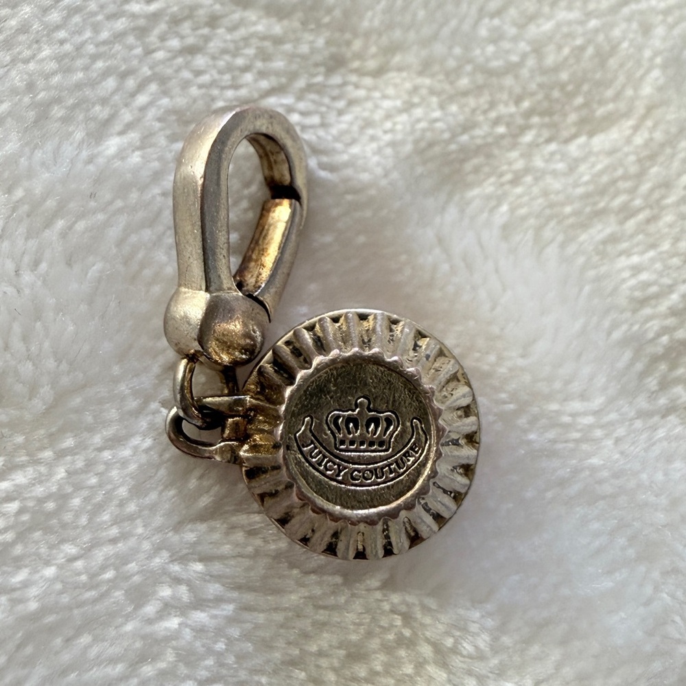 Retired Authentic Juicy Couture Pink Cupcake Bracelet Charm - Picture 5 of 9